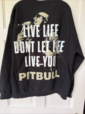 Pitbull concert sweatshirt